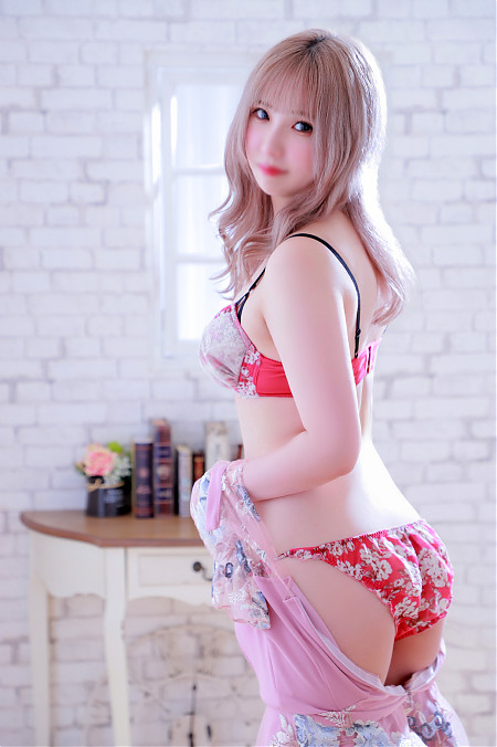 えみり